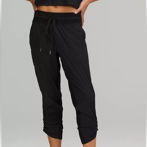Lululemon drawstring ankle jogger